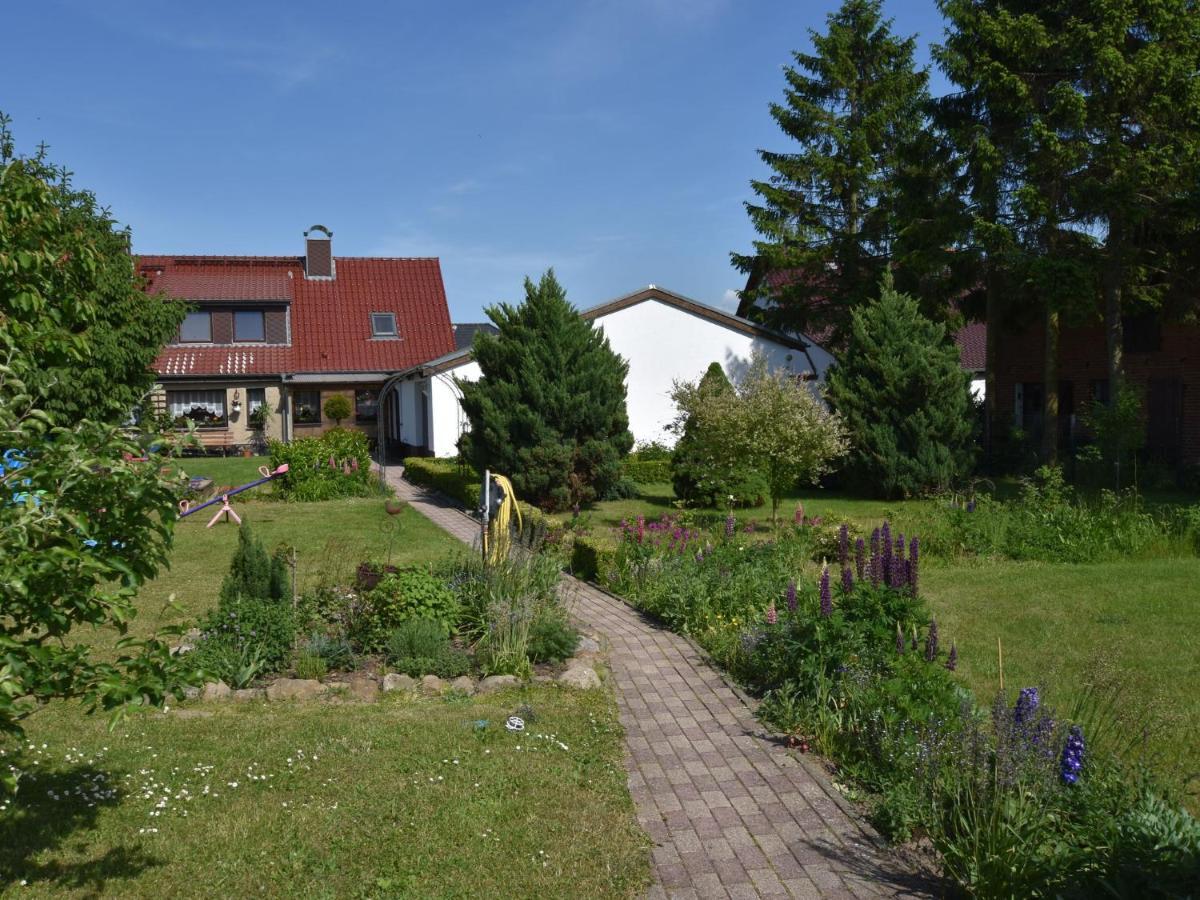 Apartment In Robertsdorf With Garden, Terrace, Barbecue Blowatz Exterior foto